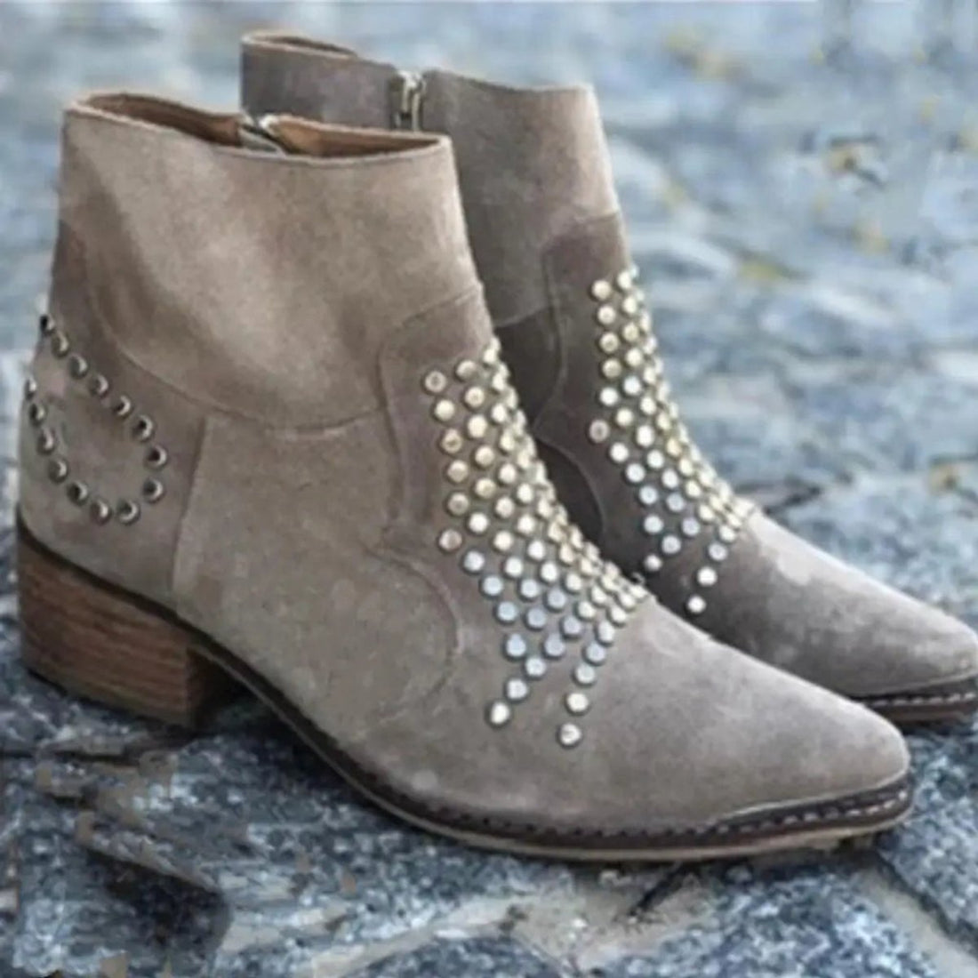 Bottines Femme – Cloutées Aspect Daim Talon Bloc Bout Pointu, Fermeture Éclair