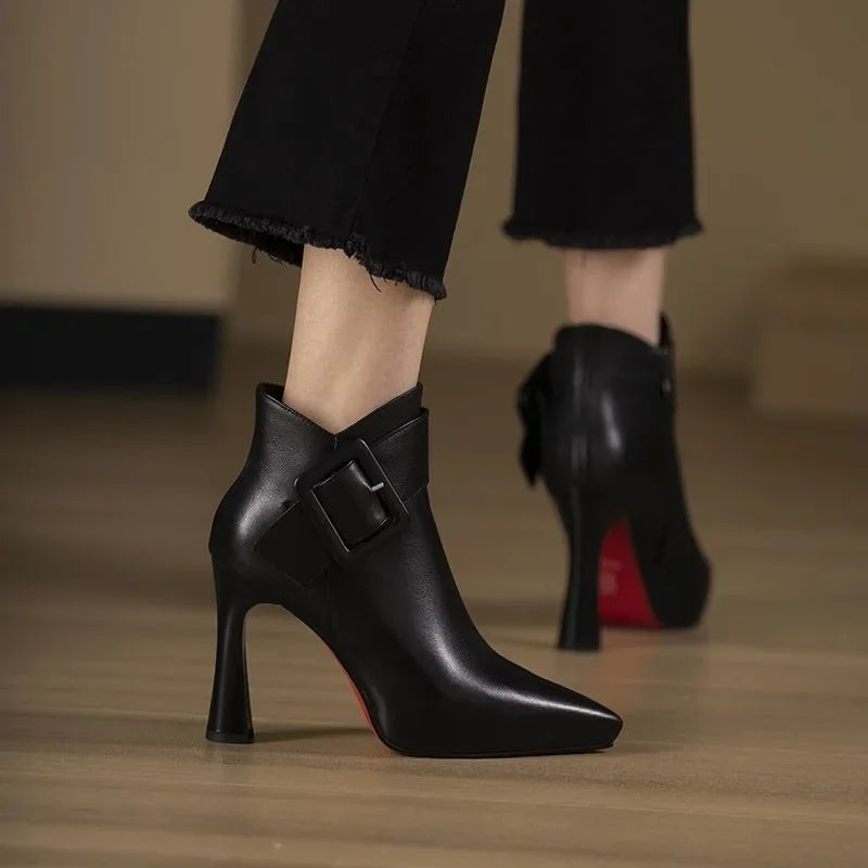 Bottines à Talon Aiguille Femme – Bout Pointu, Grande Boucle