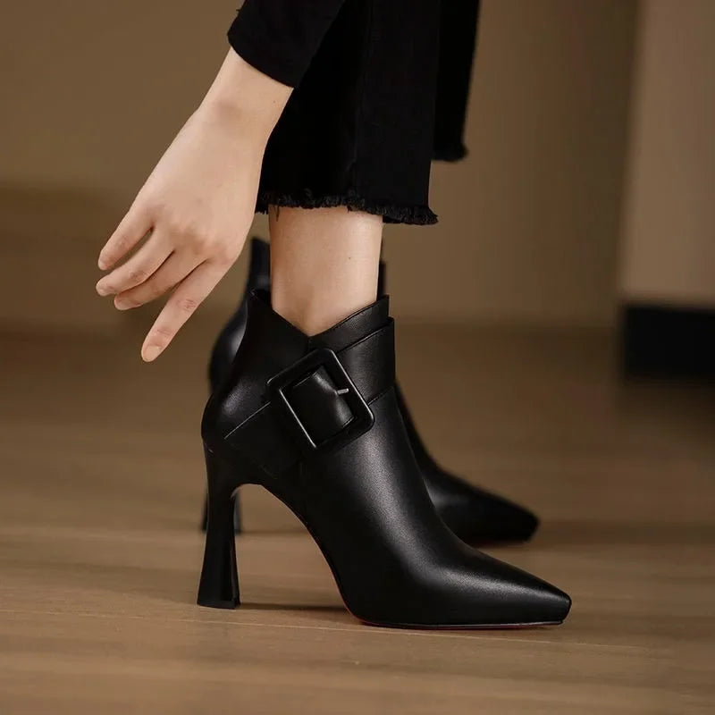 Bottines à Talon Aiguille Femme – Bout Pointu, Grande Boucle