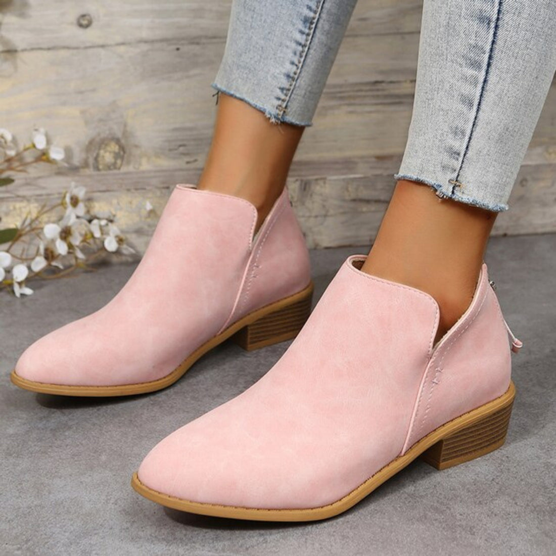 Bottines Femme à Talon Bas – Style Minimaliste