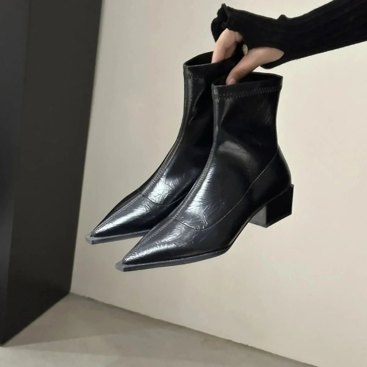 Bottines Femme – Bout Pointu, Élégantes