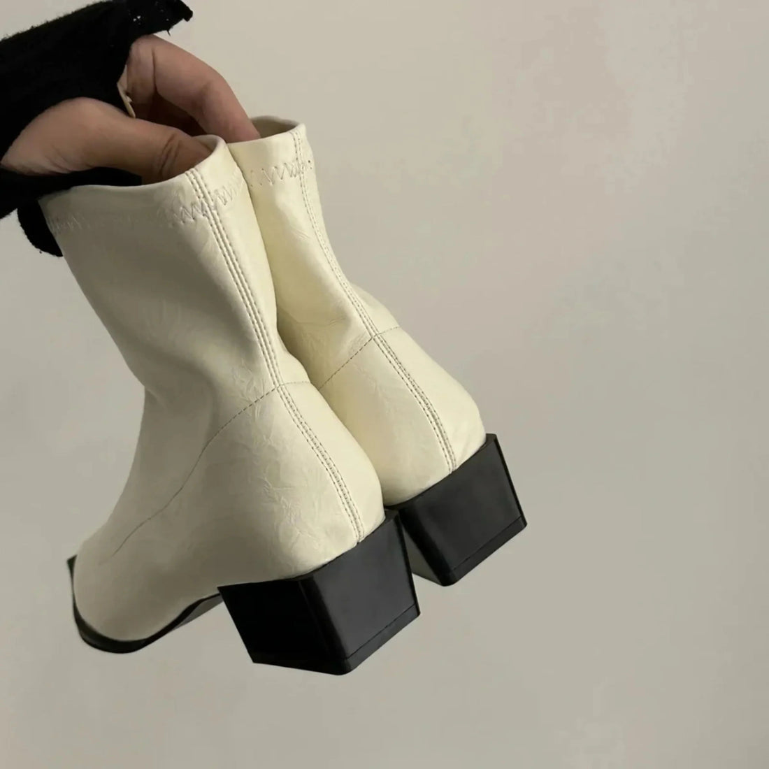 Bottines Femme – Bout Pointu, Élégantes