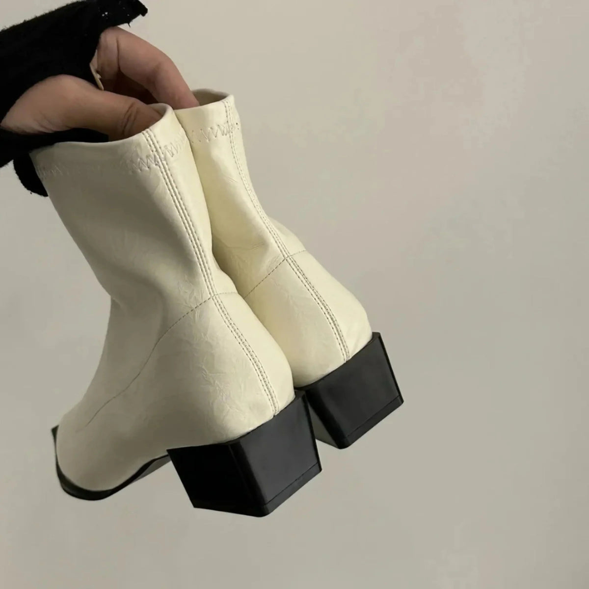 Bottines Femme – Bout Pointu, Élégantes