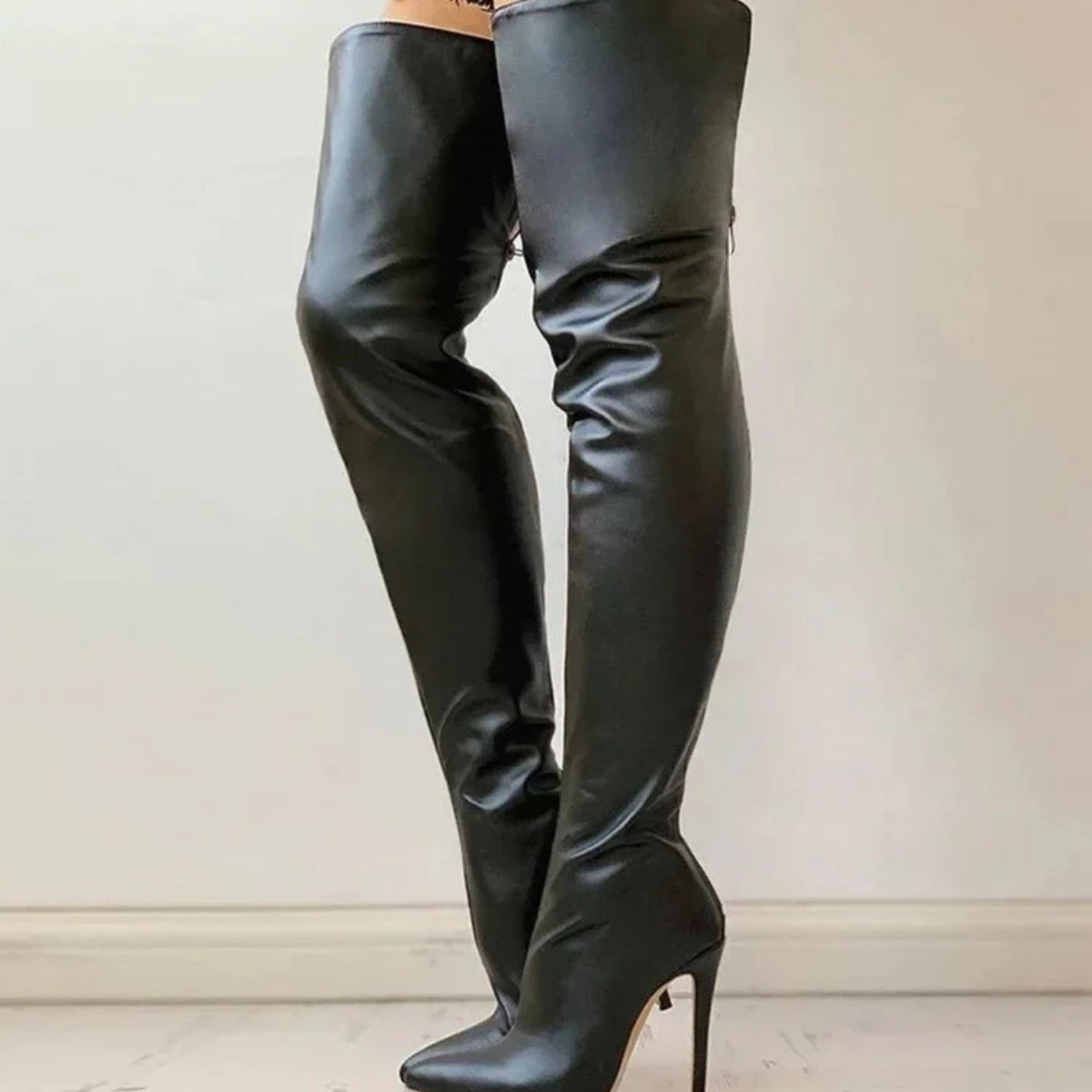 Cuissardes femme talon aiguille