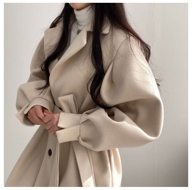 Manteau Femme – Coupe Longue, Boutonné