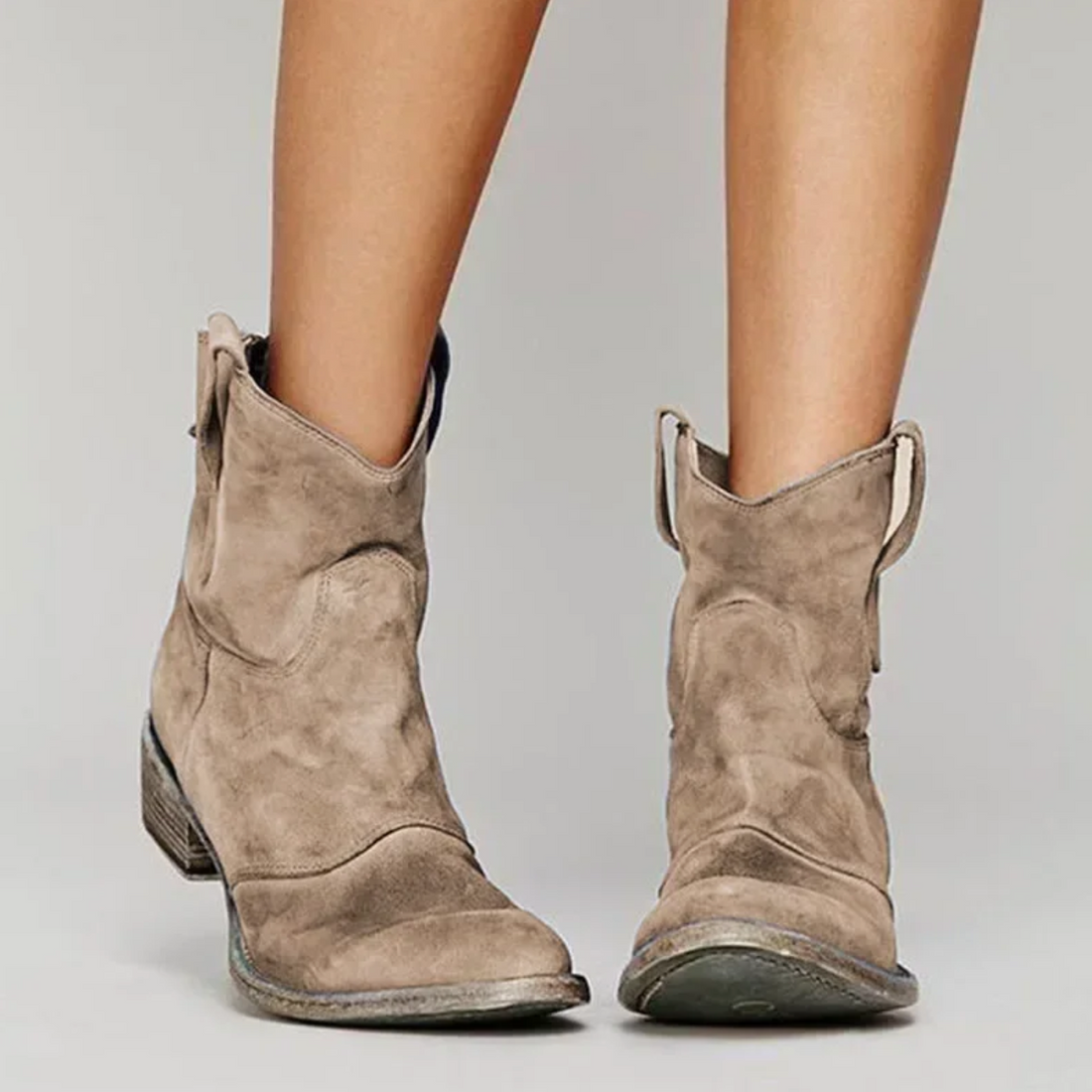 Santiags Femme – Daim Bout Rond Talon Bas, Bout Pointu