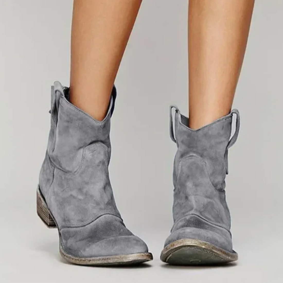 Santiags Femme – Daim Bout Rond Talon Bas, Bout Pointu